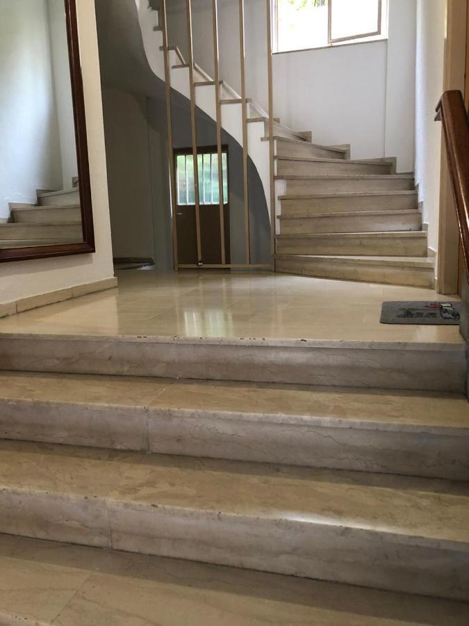 Thiseio Big Apartment Atenas Exterior foto